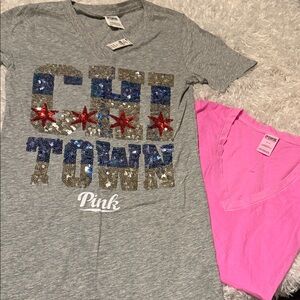 PINK Victoria's Secret Bright V-Neck Tee bundles size small